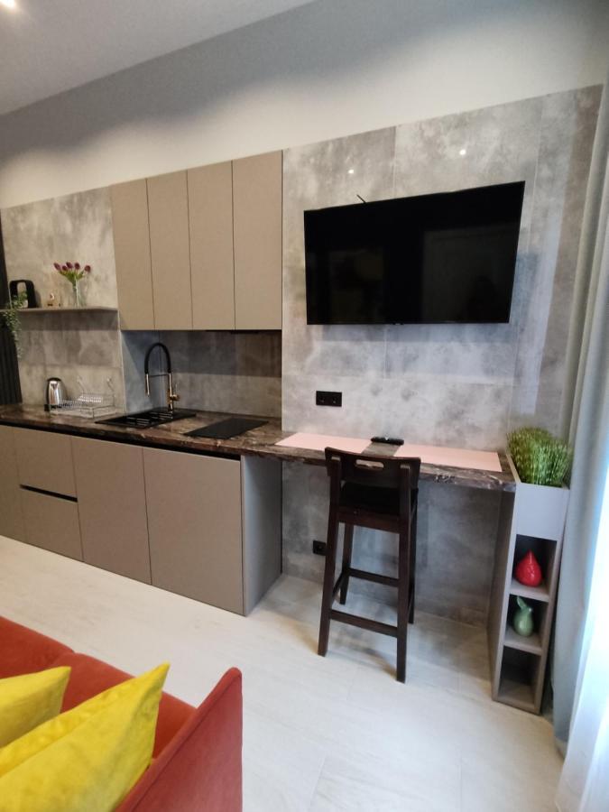 Brativ Rohatynciv 32 Lviv Kültér fotó